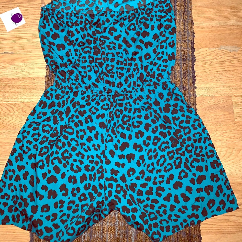 Blue leopard print short romper